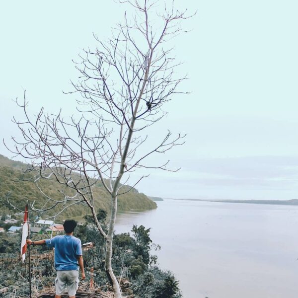 #explorebaubau Photo today by  taken at Bukit Kolagana Kelurahan Palabusa Baubau...