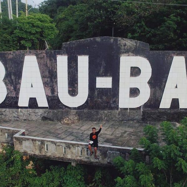 #explorebaubau Photo today by  taken at Bukit Kolema Baubau....