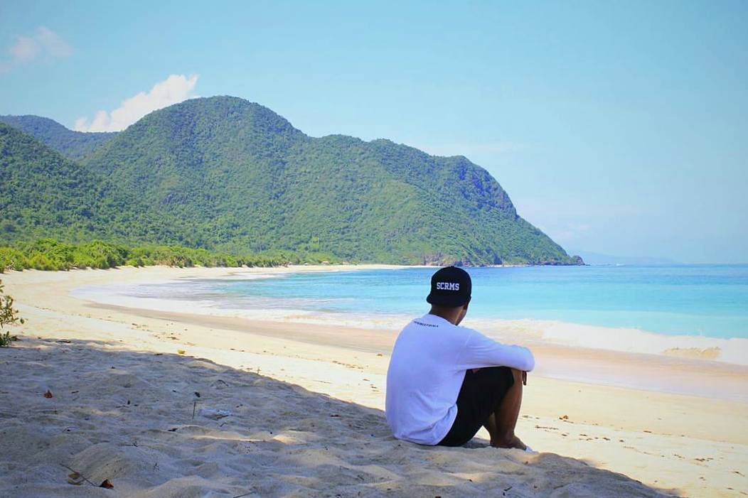 #explorebima Photo today by  take. At Wane Beach 
#exploreindonesia...