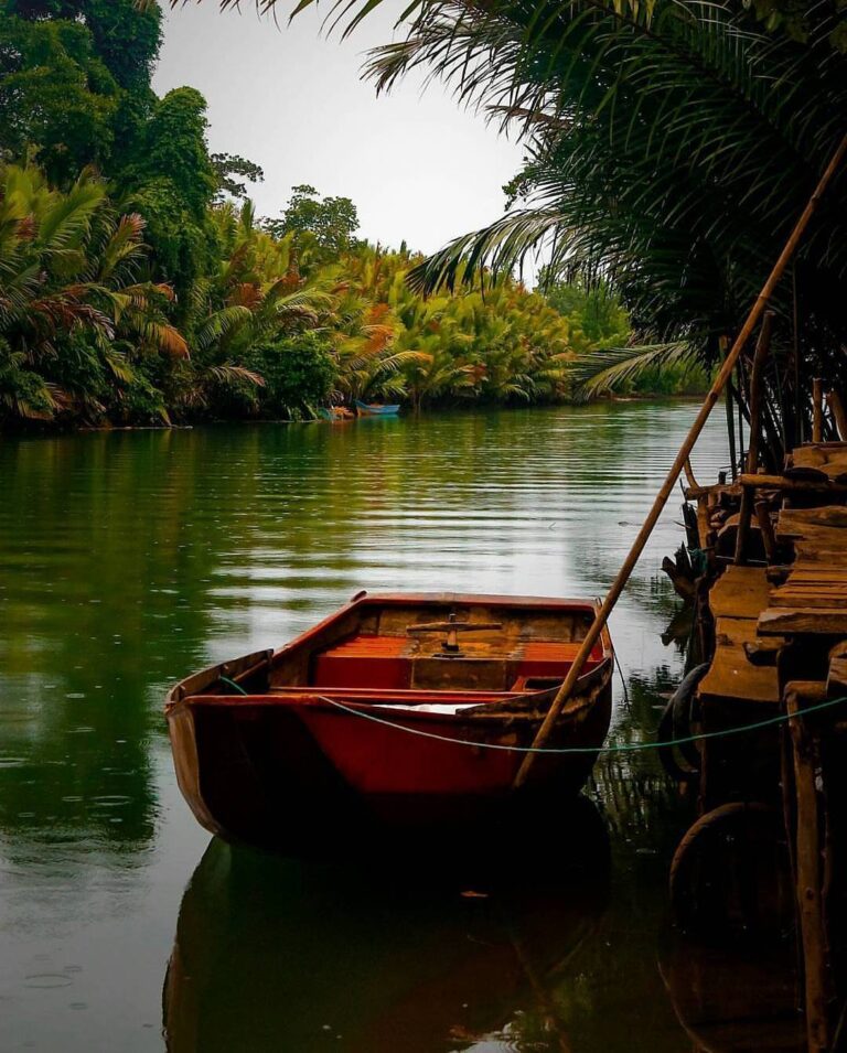 #explorebaubau Photo today by  taken at sungai Pasarwajo....