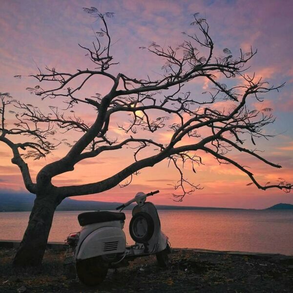 #explorebima Photo today by  taken at Kalaki Beach

#exploreindonesia...