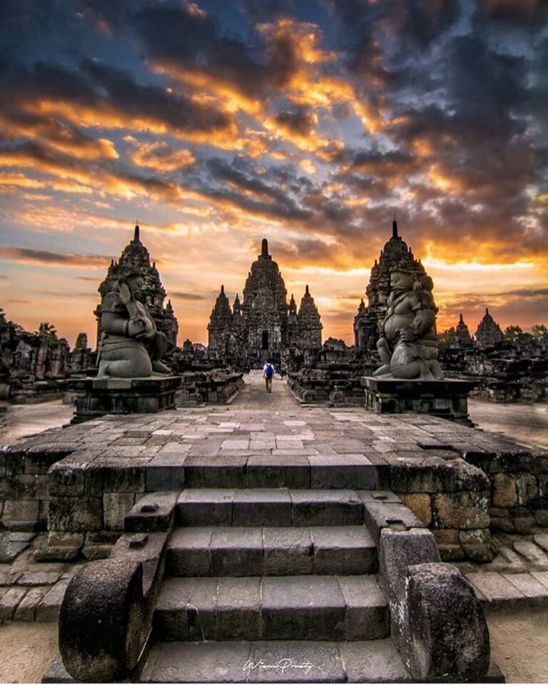 #explorejogja photo today by  taken at Candi Sewu, around Candi Prambanan, Slema...