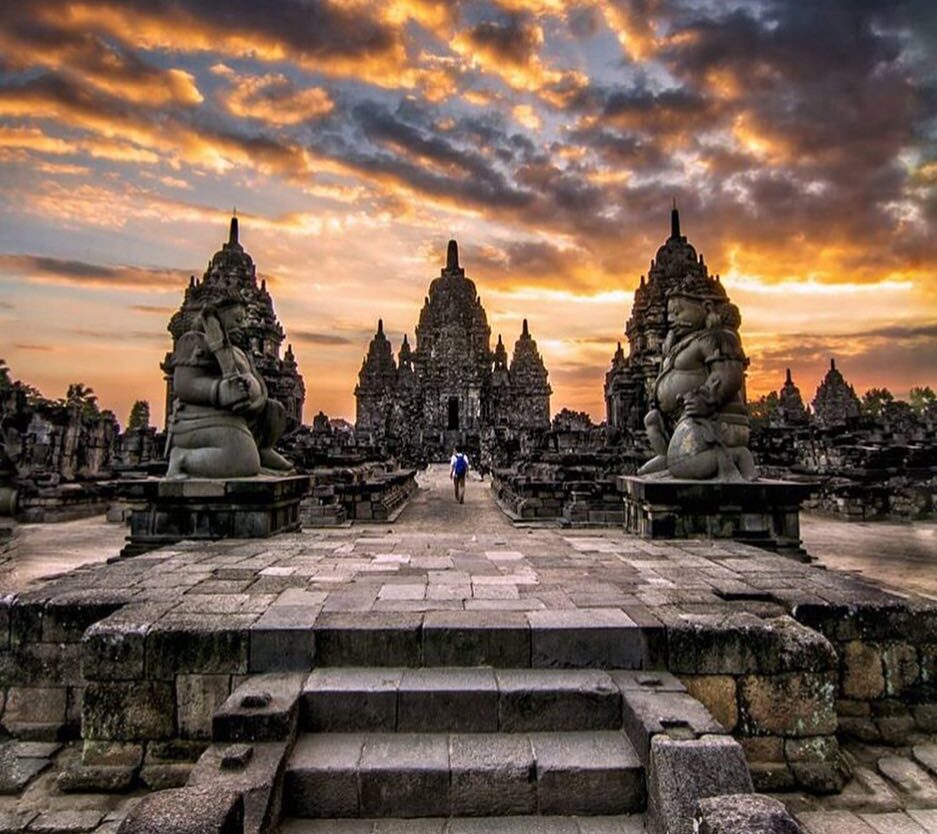 #explorejogja photo today by  taken at Candi Sewu, around Candi Prambanan, Slema...