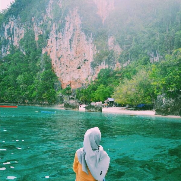 #explorebaubau Photo today by  taken at Pantai Lakadao Buton....
