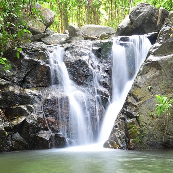 #explorebangka by  taken at Air Terjun Bukit Pading, Kabupaten Bangka Selatan.

...