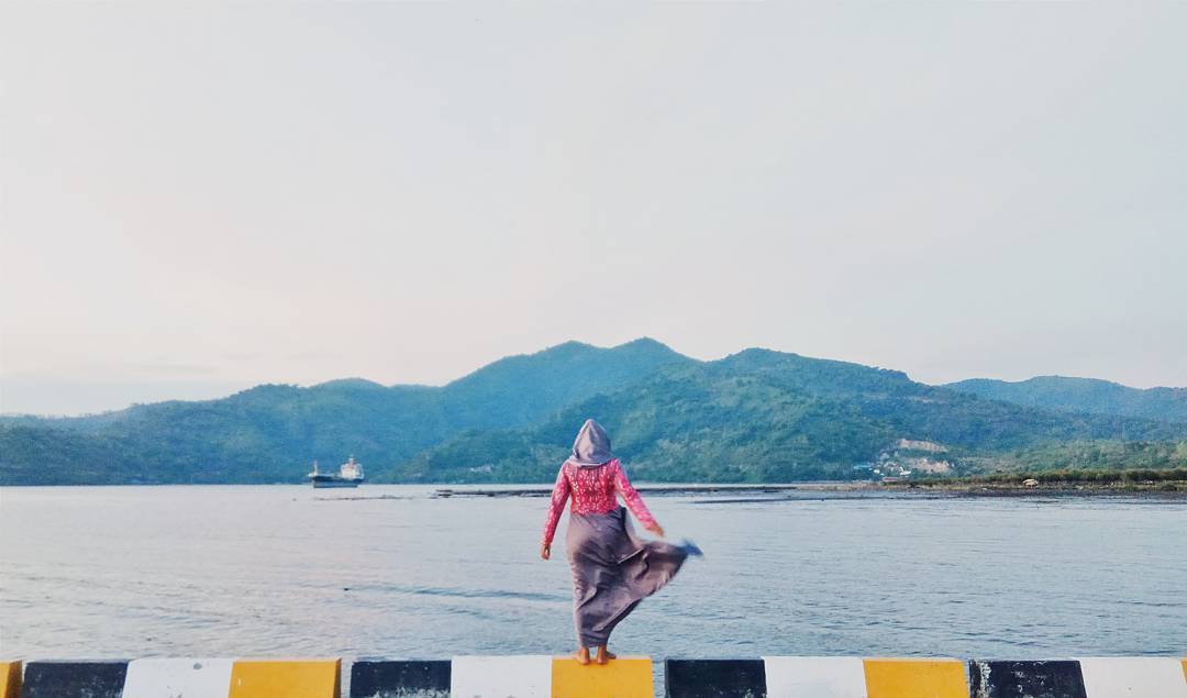 #explorebima Photo today by  taken at Bima Harbour

#exploreindonesia...
