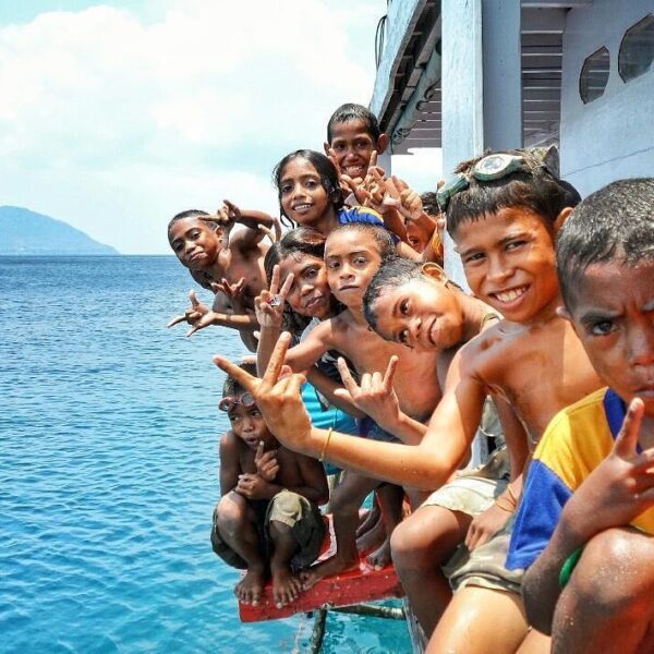 #explorealor Photo today by  Taken arround at Pulau Pura, Alor,  Nusa Tenggara T...