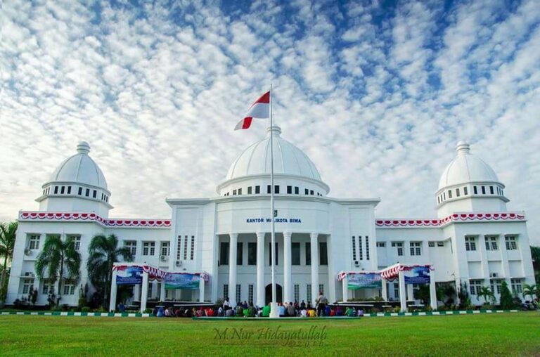 #explorebima Photo today by  taken at Mayor Building

#exploreindonesia...