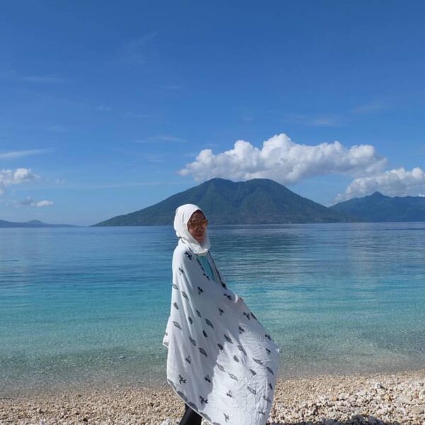 #explorealor Photo today by  Taken arround at Pantai Sabanjar, Alor, Nusa Tengga...
