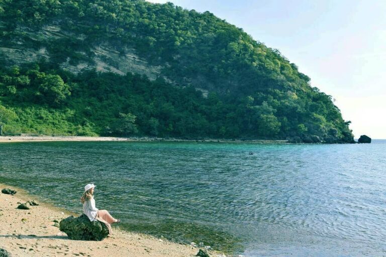 #explorebima Photo today by  taken at Sonumbe Beach 
#exploreindonesia...
