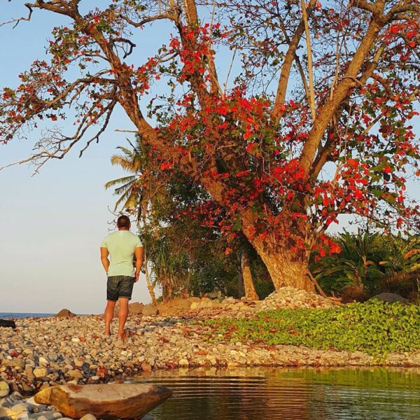 #explorealor Photo today by  Taken arround at Pantai Liukantang, Alor, Nusa Teng...