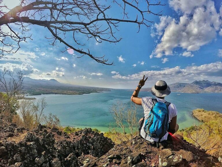 #explorebima Photo today by  taken at Kambing Island

#exploreindonesia...