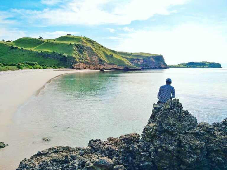 #explorebima Photo today by  taken at Lambu

#exploreindonesia...