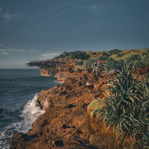 #exploresukabumi photo by  taken at Pantai Cicaladi...