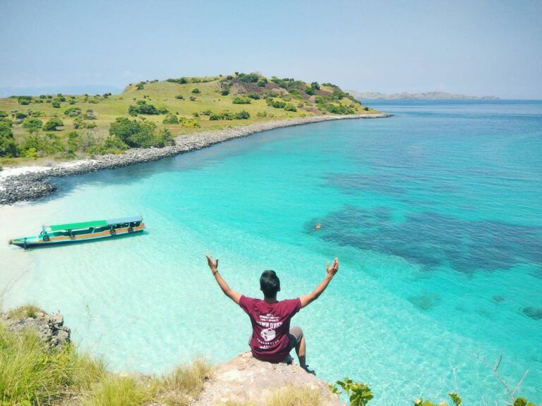 #explorebima Photo today by  taken at Tanjung Mariam Beach

#exploreindonesia...