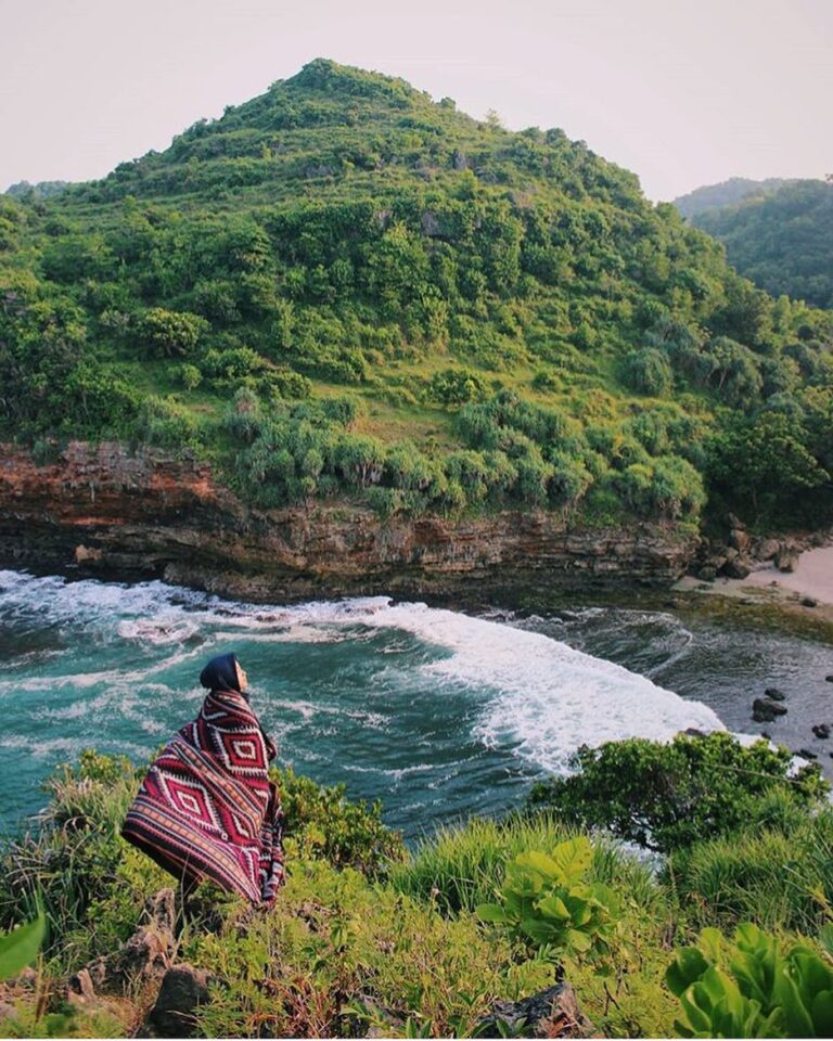 #explorejogja photo today by  taken at Pantai Ngitun, Gunungkidul....