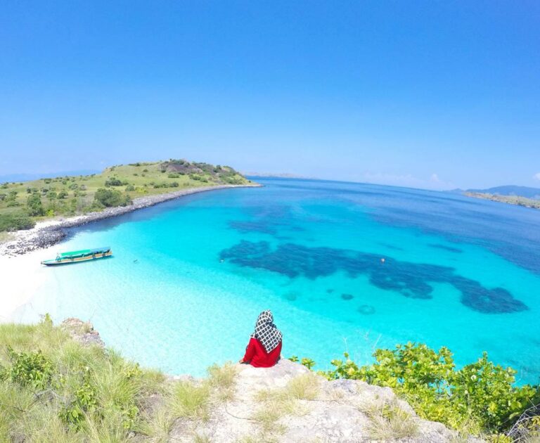 #explorebima Photo today by  taken at Tanjung Mariam Lambu

#exploreindonesia...
