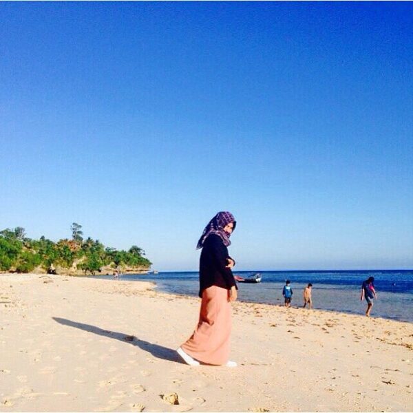 Photo today by  taken at pantai jodoh, Batauga. #explorebaubau...