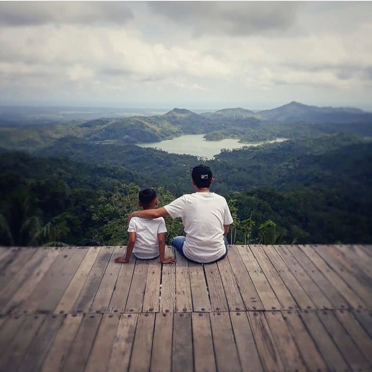 #explorejogja photo today by  taken at Bukit Pulepayung, Kulon Progo....