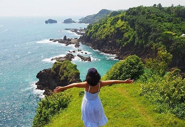 #explorejogja photo today by  taken at Bukit Pengilon, around Pantai Siung, Gunu...