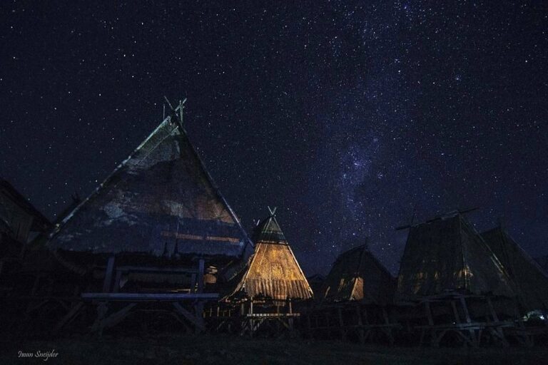 #explorebima Photo today by  taken at Uma Lengge Wawo

#exploreindonesia...