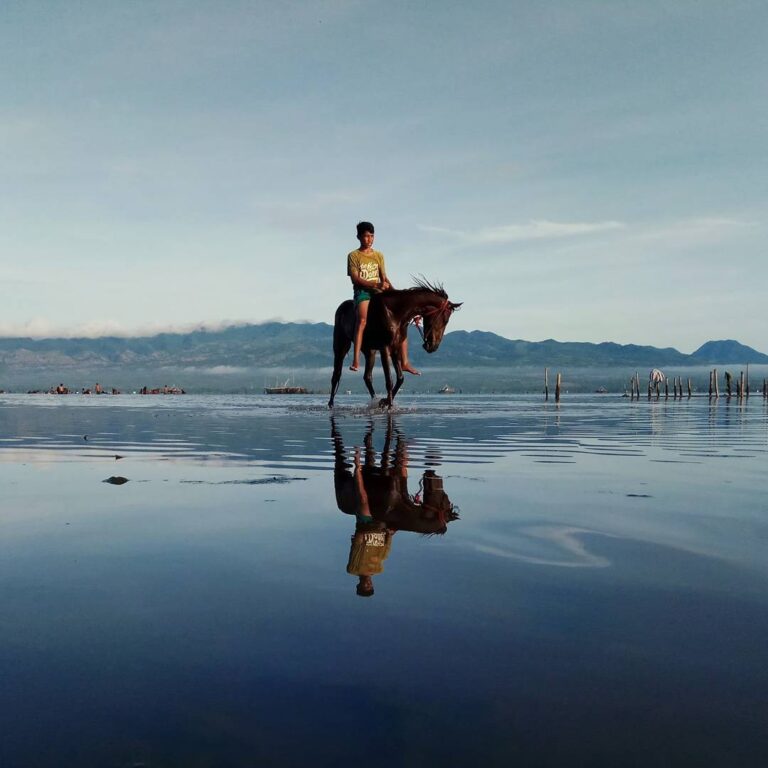 #explorebima Photo today by  taken at Kalaki Beach

#exploreindonesia...