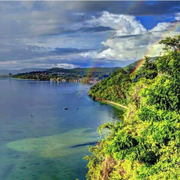 Photo today by  taken at teluk bukit wantiro. 
#explorebaubau #travelingindonesi...