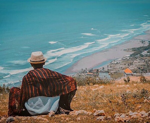 #explorejogja photo today by  taken at Bukit Paralayang/ Parangendog, Parangtrit...