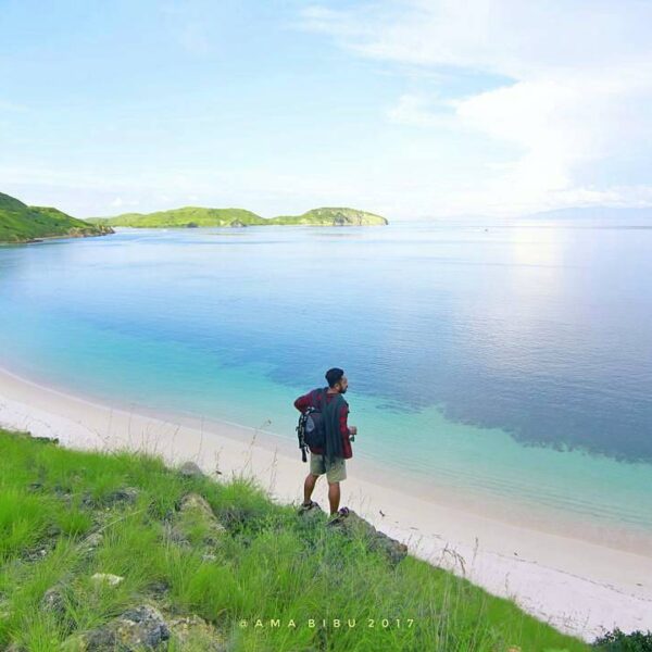 #explorebima Photo today by  taken at Oi Pa'i Beach Lambu

#exploreindonesia...
