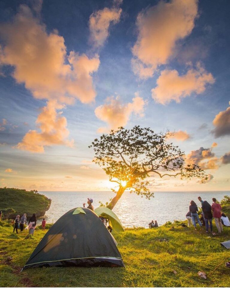 #explorejogja photo today by  taken at Pantai Kesirat, Gunungkidul....