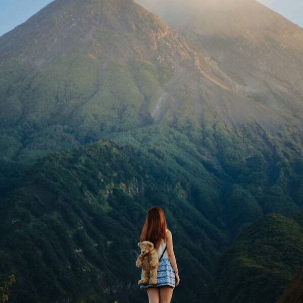#explorejogja photo today by  taken at Kaliadem, Sleman....