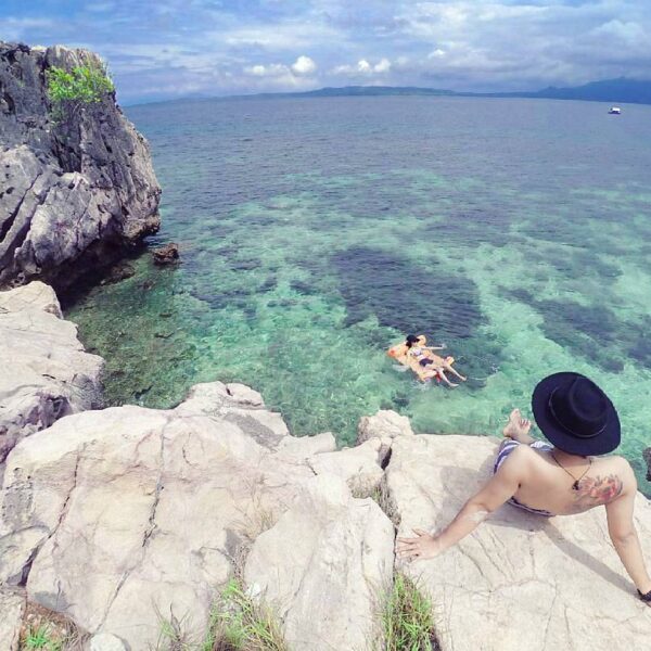 #explorebima Photo today by  taken at Bajo Pulo Beach Sape

#exploreindonesia...