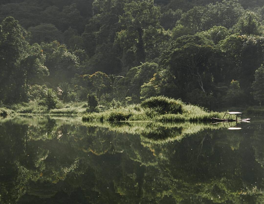 #exploresukabumi photo by  taken at Danau Situgunung #kadudampit...
