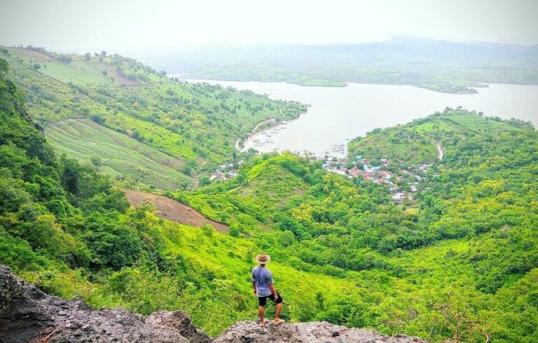 #explorebima  Photo today by  taken at Bonto Kolo Hills

#exploreindonesia...