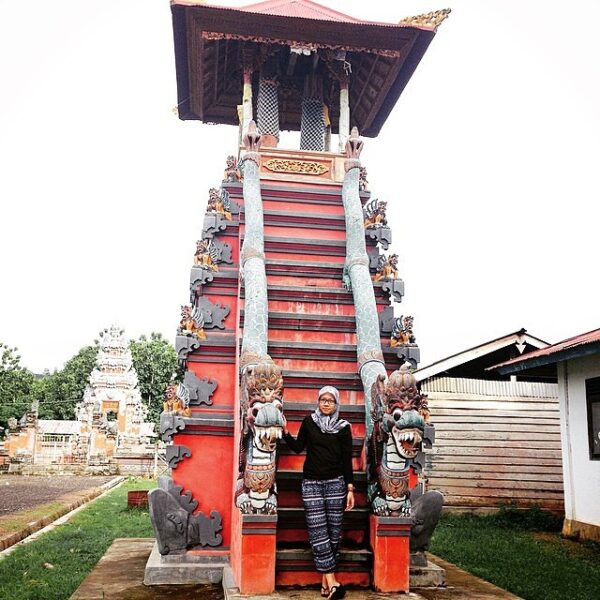 Photo today by  taken at kampung Bali Ngkari-ngkari. #explorebaubau #travelingin...