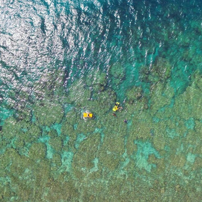 #explorebima Photo today by  taken at Mawu Beach Wera

#exploreindonesia...