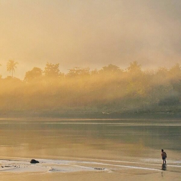 #explorealor Photo today by  Taken arround at Pantai Beldang, Alor, Nusa Tenggar...