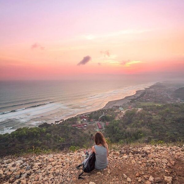 #explorejogja photo today by  taken at Bukit Paralayang, Parangtritis....