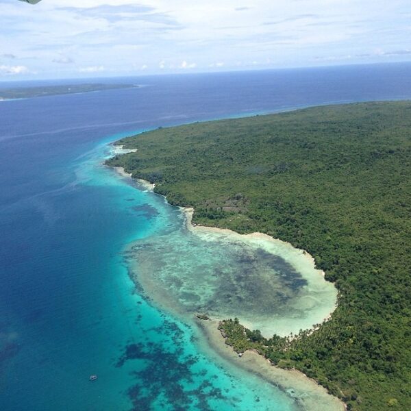 Photo today by  taken at pulau seputaran pantai Nirwana. #explorebaubau #travell...
