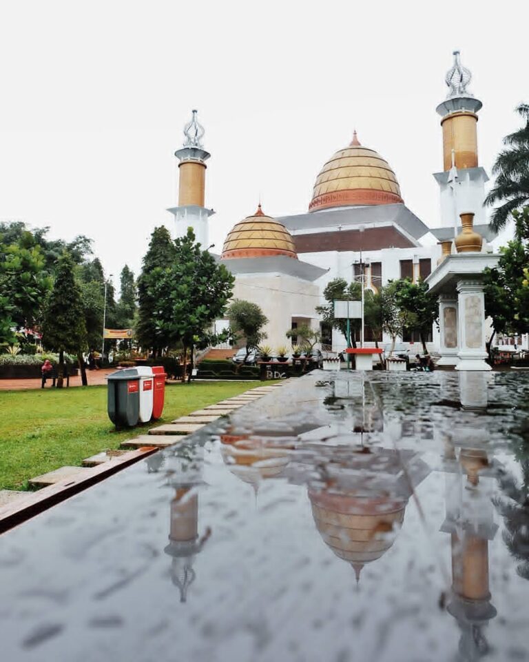 #exploresukabumi photo by  taken at Taman Digital Sukabumi...