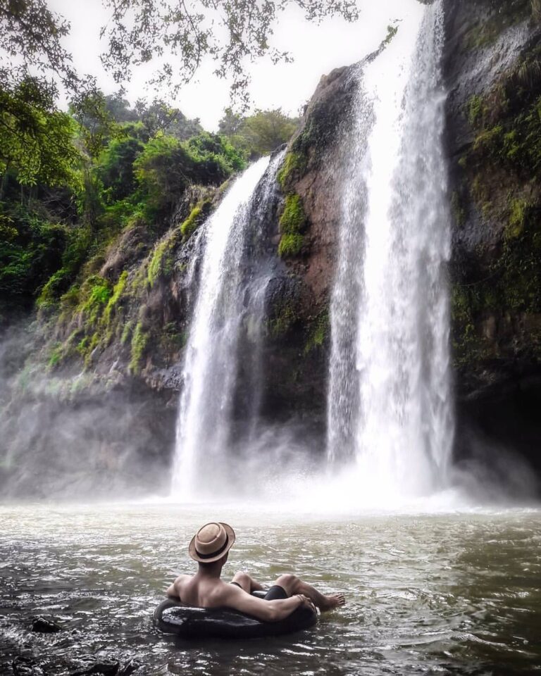 #exploresukabumi photo by  taken at Curug Sodong...