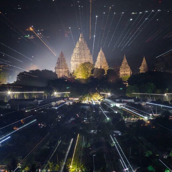 #explorejogja photo today by  covering Candi Prambanan, taken from Spot Riyadi....