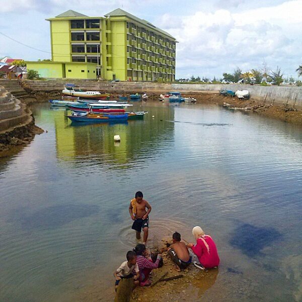 Photo today by  taken at Kotamara. #explorebaubau #travelingindonesia...