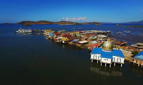 #explorebima Photo today by  taken at Sape Harbour

#exploreindonesia...
