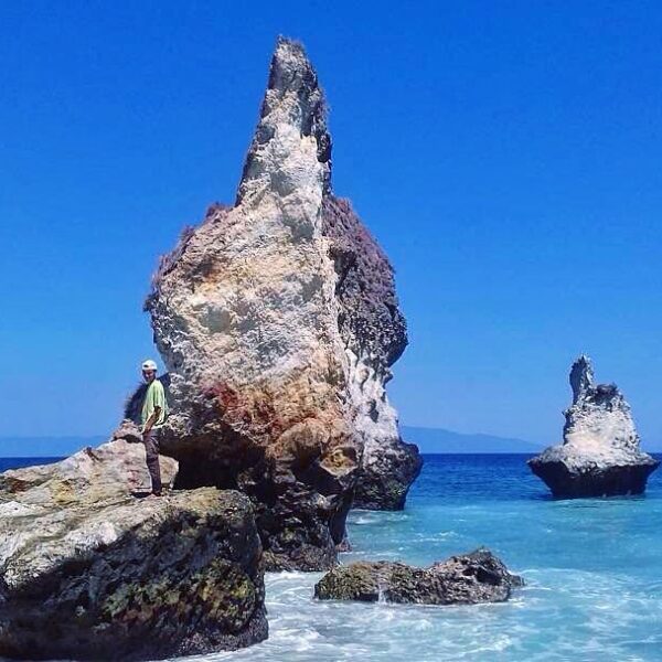 #explorealor Photo today by  Taken around at Pantai Pigewa, Alor, Nusa Tenggara ...