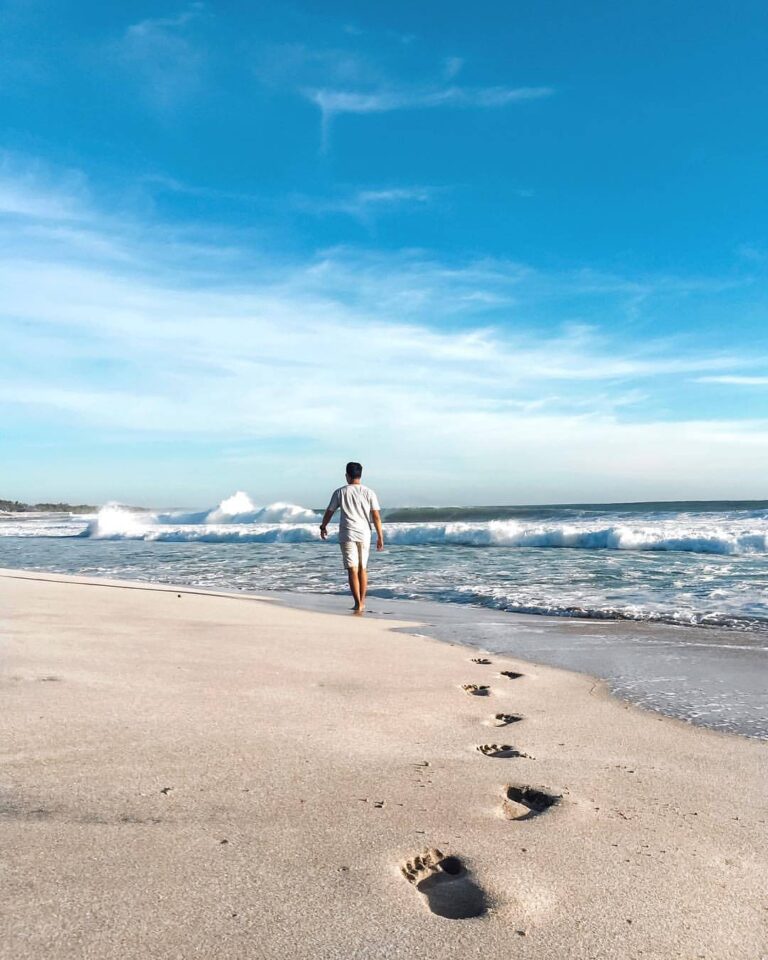 #exploresukabumi photo by  taken at Pantai Pangumbahan...