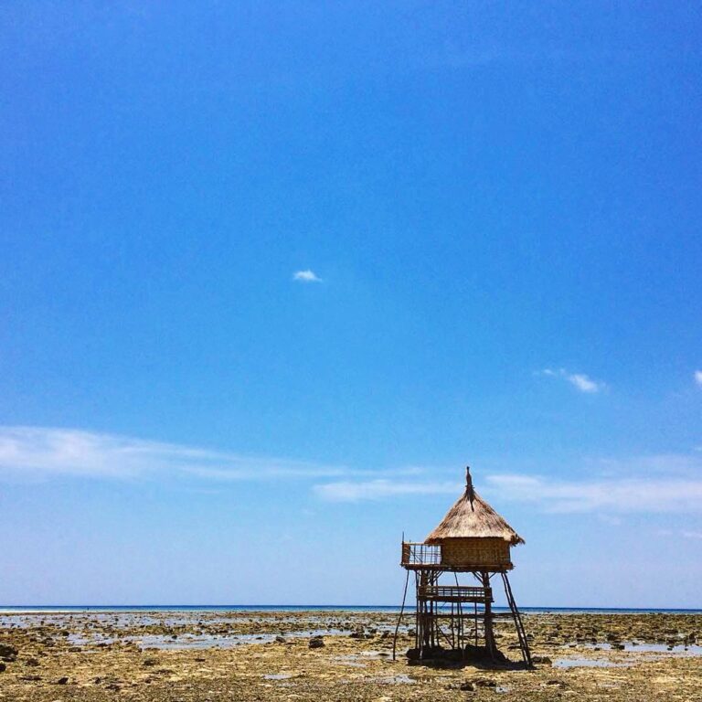 #explorealor Photo today by  Taken around at Pulau Sika,  Alor, Nusa Tenggara Ti...