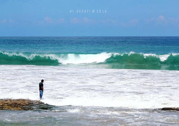 #explorebima Photo today by  taken at Baku Beach Lambu

#exploreindonesia...