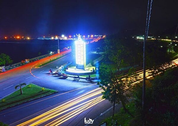 #explorebima Photo today by  taken at Amahami Park 
#exploreindonesia...