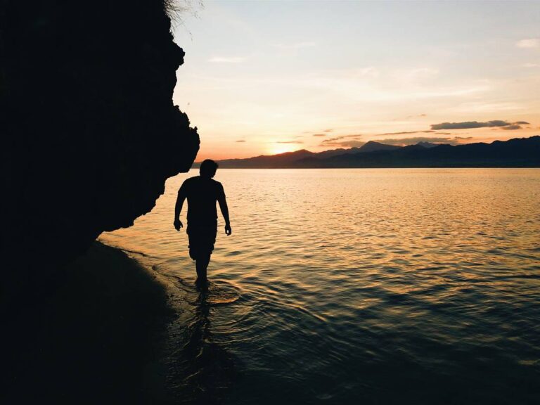 #explorebima Photo today by  taken at Haju Temba Beach Sanggar
#exploreindonesia...
